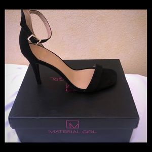 New Material Girl Pumps